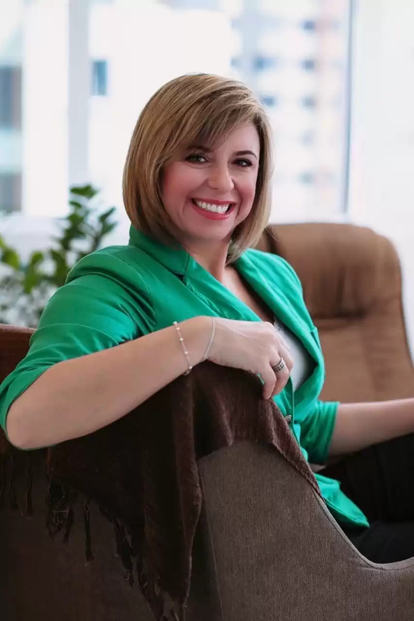 descomplicouti-jessy-contato